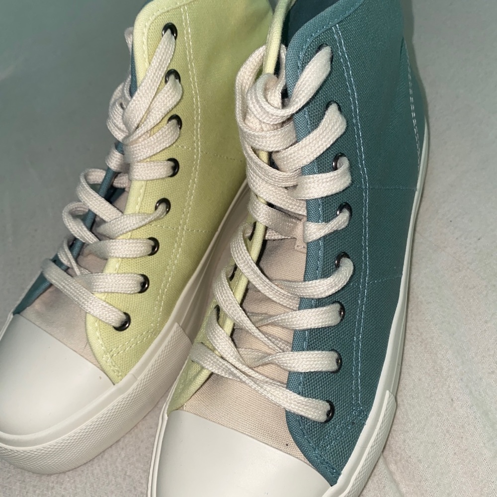 Blue and yellow size 8 womens high tops